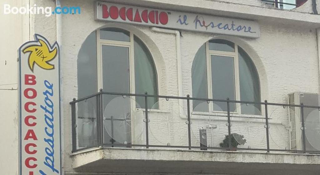 Albergo Boccaccio Villa San Giovanni Exterior foto